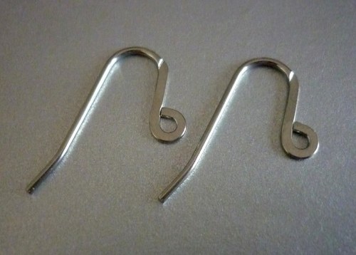 Ch38 / náušnicový háček CHIR.OCEL 316L / 23x19 mm