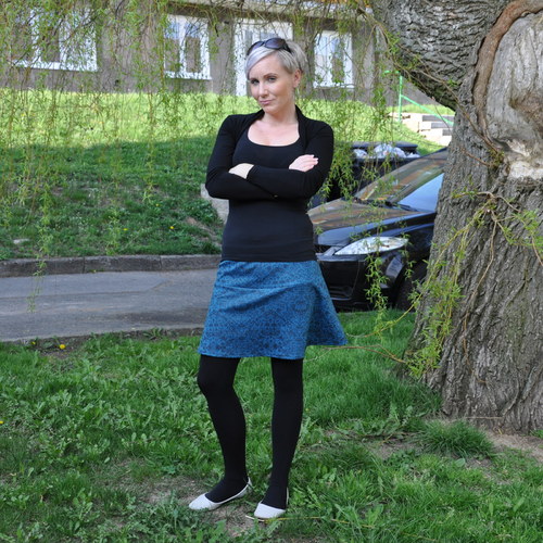 Modrá podzimní úpletová mini ***SLEVA*** — foto 1