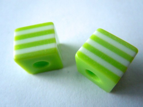 Kostičky 10 mm - 3, 2 ks — foto 1
