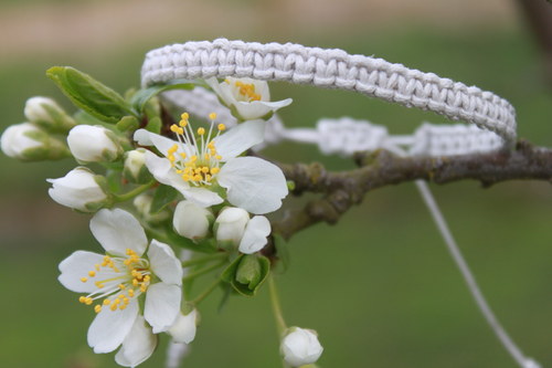 Čirý.. Náramek makramé/shamballa — foto 1