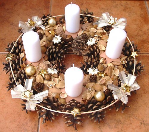 Adventní věnec v bílé - 27 — foto 1