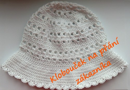 Háčkovaný klobouček - zakázka — foto 1