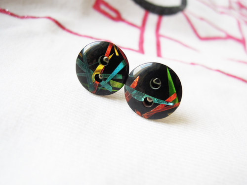 Černé "počmárané" 11mm (náušničky) — foto 1