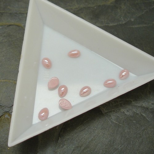 Skleněný kabošonek 6x4mm - 9ks - růžový