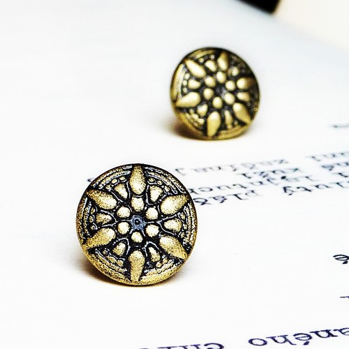 Gold&Black