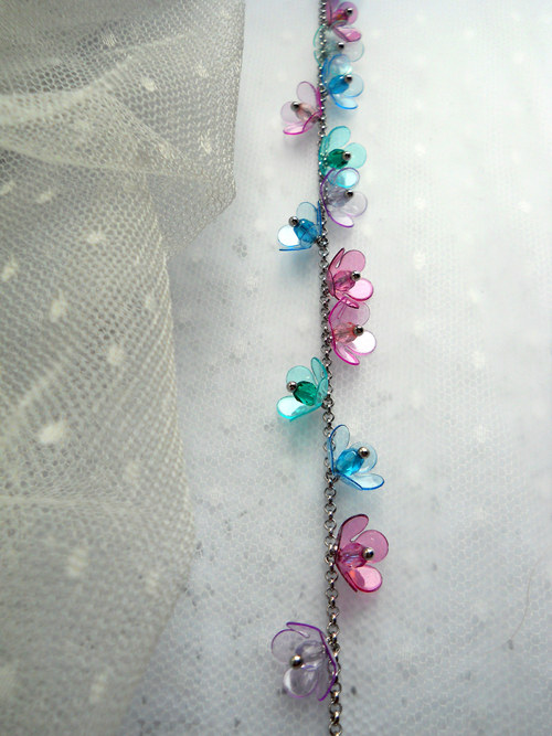 Cascade pastels.mini fleur náhrdelník — foto 1