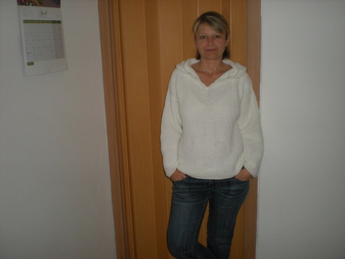 Svetřík s kapucí — foto 1