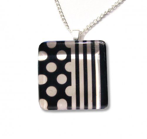 Black and white/dots and stripes — foto 1