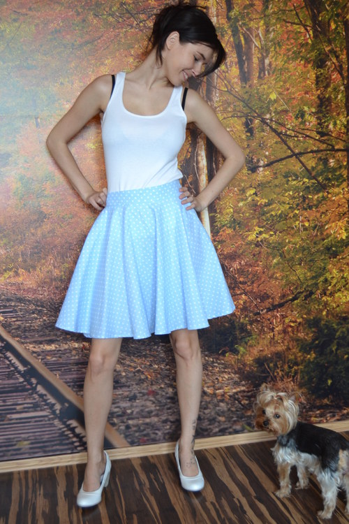 Kolová sukně — foto 1