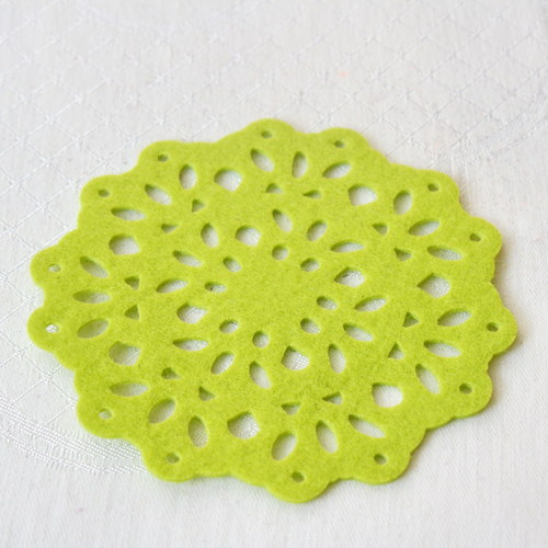 Výsek filcový, krajkové kolečko, 2mm, neon zelená