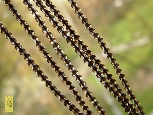 Záhněda broušená kulička 4 mm, 2 ks