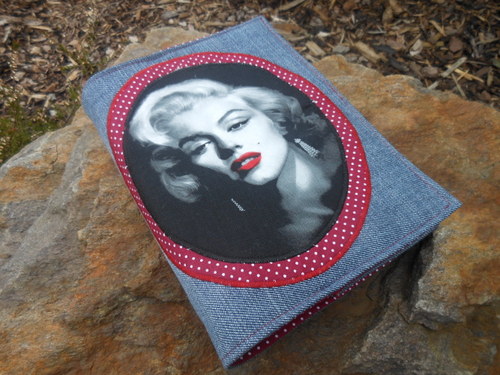 Džínový...obal Marilyn — foto 1