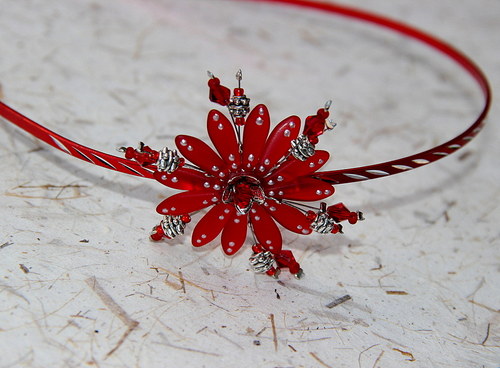 Čelenka : " Spring in red " — foto 1