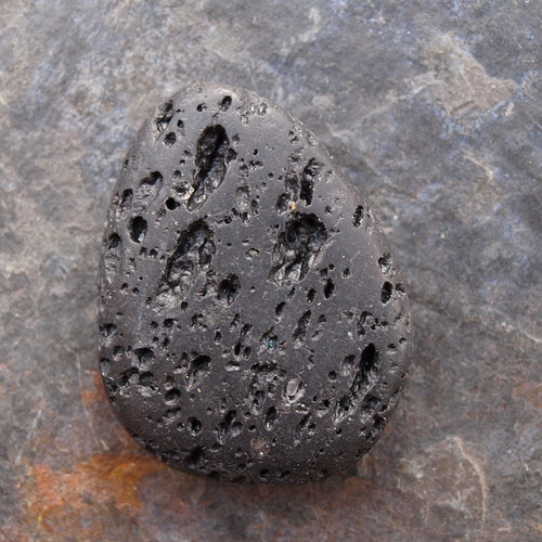 Lávový kámen, 38x29mm — foto 1