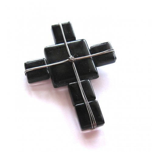 Přívěsek CUBE - černý — foto 1