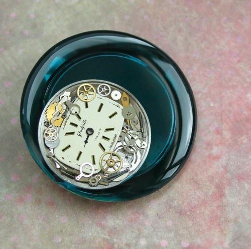 Petrol brooch — foto 1