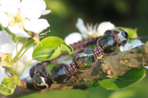 Náramek makramé/shamballa — foto 1
