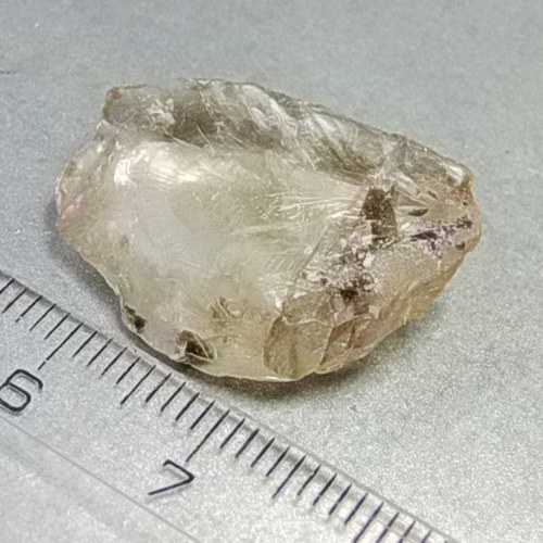 Labradorit šampaňský surový - D619 — foto 1
