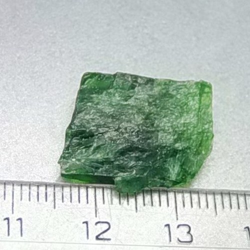 Chromdiopsid surový - D704 — foto 1