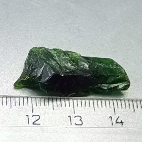 Chromdiopsid surový - D706 — foto 1