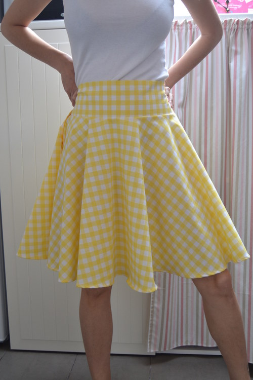Kolová sukně — foto 1