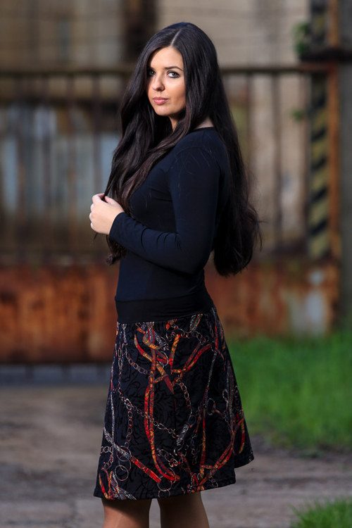 Sukně černá — foto 1
