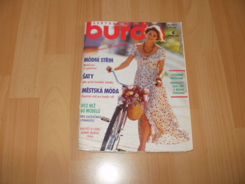 SVĚTOVÁ MÓDA BURDA 4/1994 — foto 1