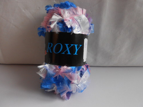 Střapatá příze Roxy sleva z 33,- — foto 1