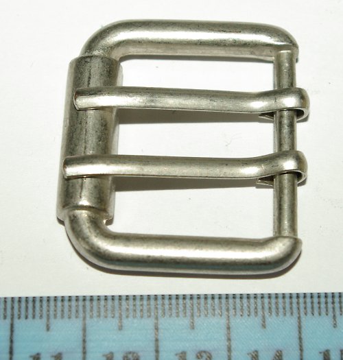 Spona — foto 1