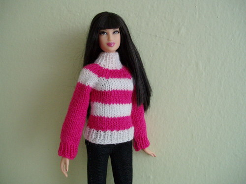 Svetr pro Barbie (5)-růžový pr. — foto 1