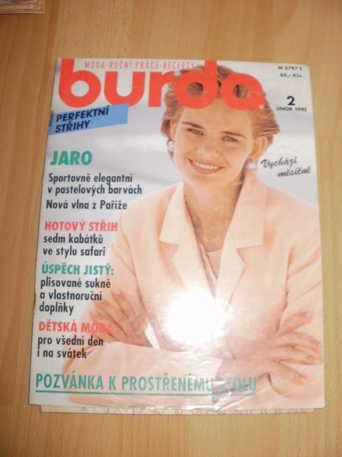SVĚTOVÁ MÓDA BURDA 2/1992 — foto 1
