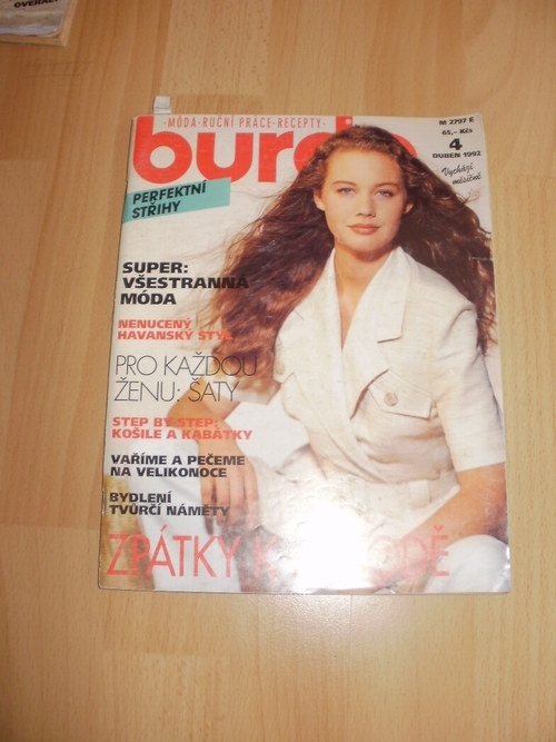 SVĚTOVÁ MÓDA BURDA 4/1992 — foto 1