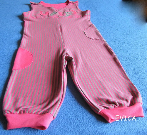 SLEVA - Růžové lacláčky vel.98 — foto 1