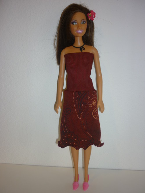 Šaty na panenku Barbie — foto 1