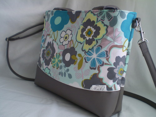Kvíti ve vánku — foto 1