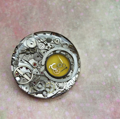 Clear brooch — foto 1