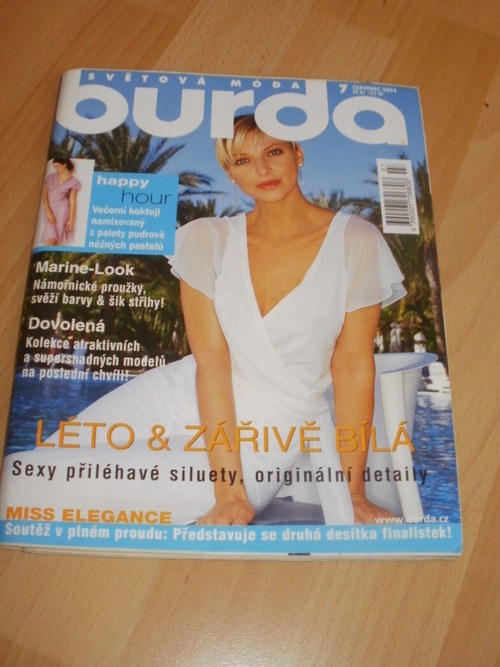 SVĚTOVÁ MÓDA BURDA 7/2004 — foto 1