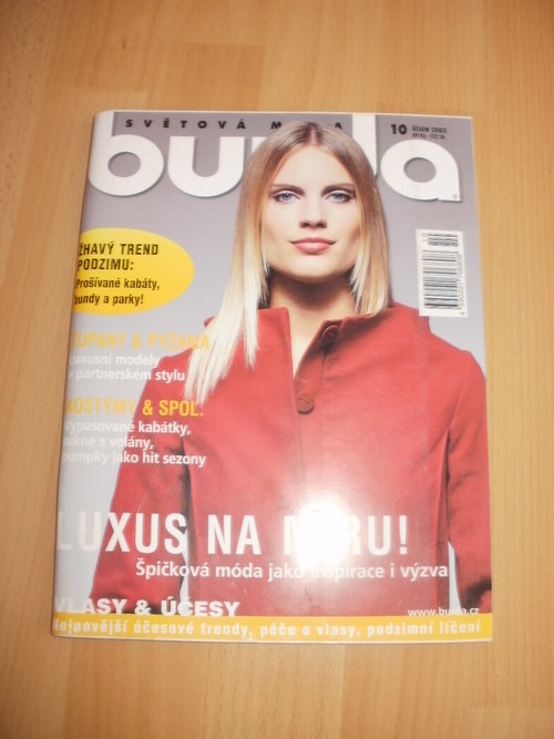 SVĚTOVÁ MÓDA BURDA 10/2003 — foto 1