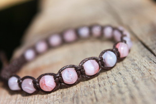 Náramek makramé/shamballa — foto 1