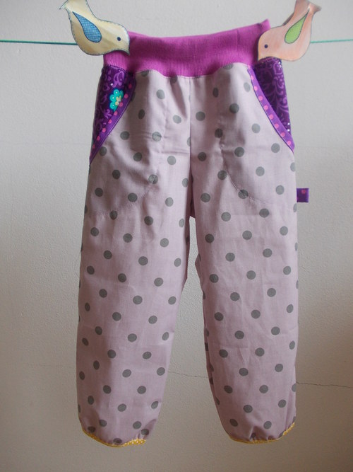KALHOTY PRO SLEČNY vel.98 — foto 1