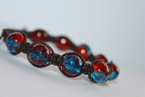 Náramek makramé/shamballa — foto 1