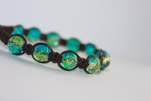 Náramek makramé/shamballa — foto 1