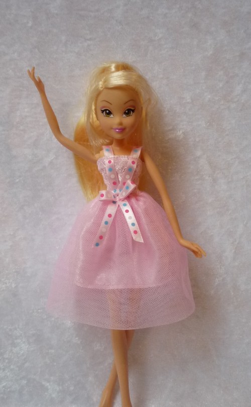 Tylové šatičky pro Winx — foto 1