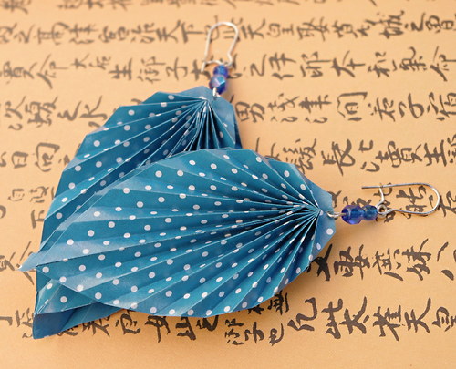 Puntíkované origami lístky - modré