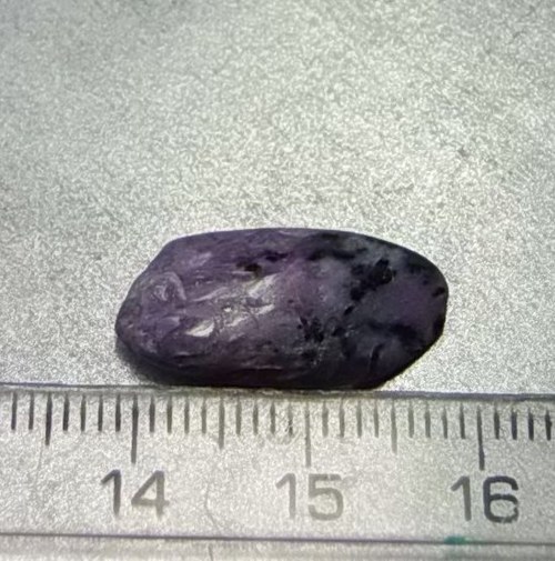 Čaroit - tromlovaný D976 — foto 1