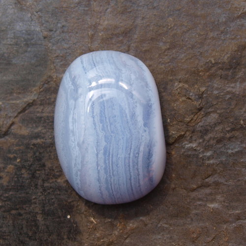 Chalcedon krajkový, kabošon č. 1549 — foto 1