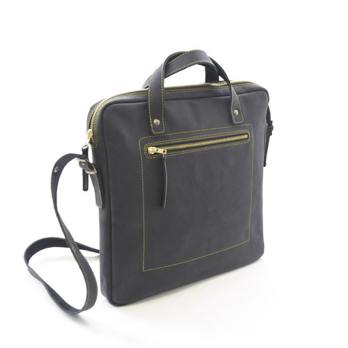 Čtveratá - černá mat — foto 1