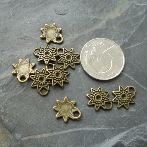 Přívěsek hvězdička cca 11mm - 5 ks - SMO