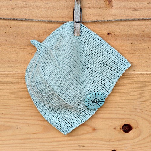 Čepička světle modrá - mint s knoflíčkem — foto 1