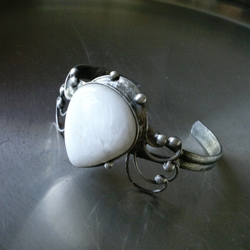 White Dream - náramek (scolecit) — foto 1